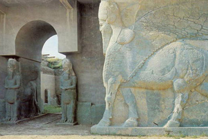 La estatua de un lamasu en Nimrud, Irak